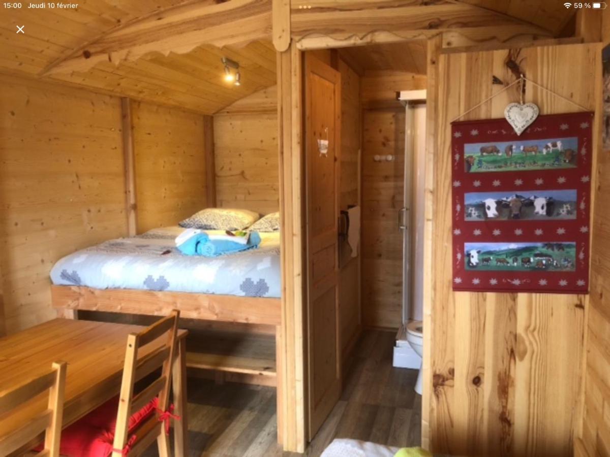 Camping, Hotel De Plein Air Les Cariamas Chateauroux-les-Alpes Eksteriør bilde