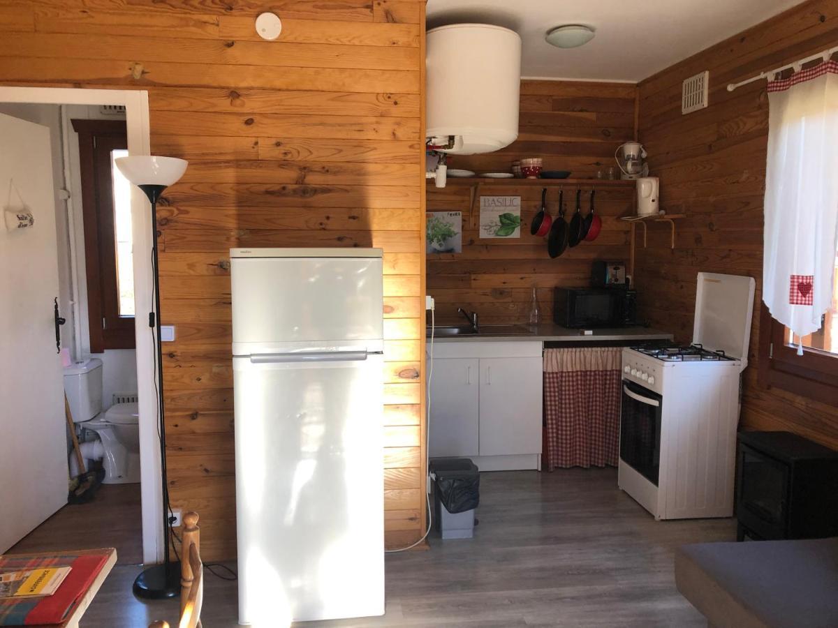 Camping, Hotel De Plein Air Les Cariamas Chateauroux-les-Alpes Eksteriør bilde