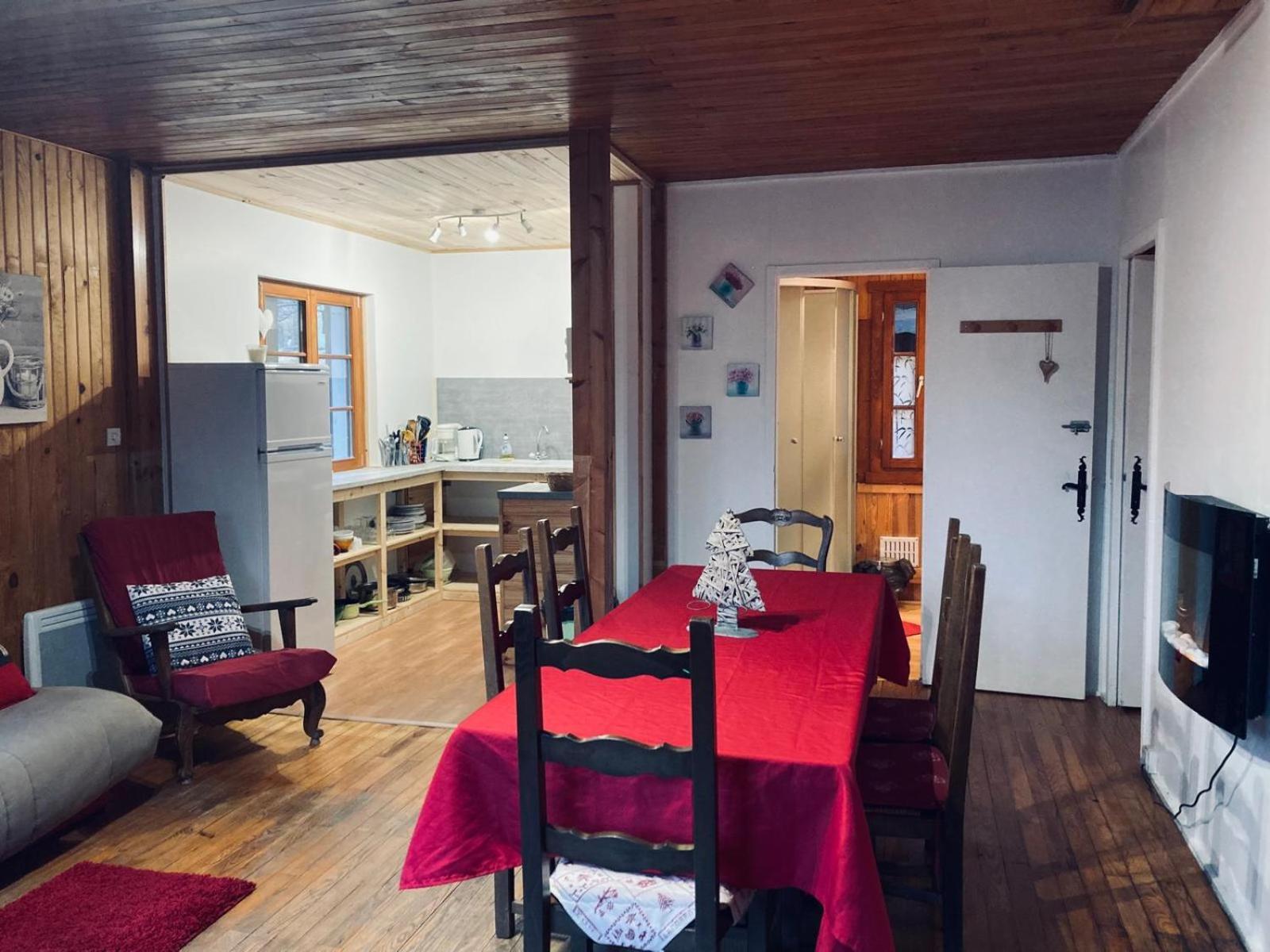 Camping, Hotel De Plein Air Les Cariamas Chateauroux-les-Alpes Eksteriør bilde