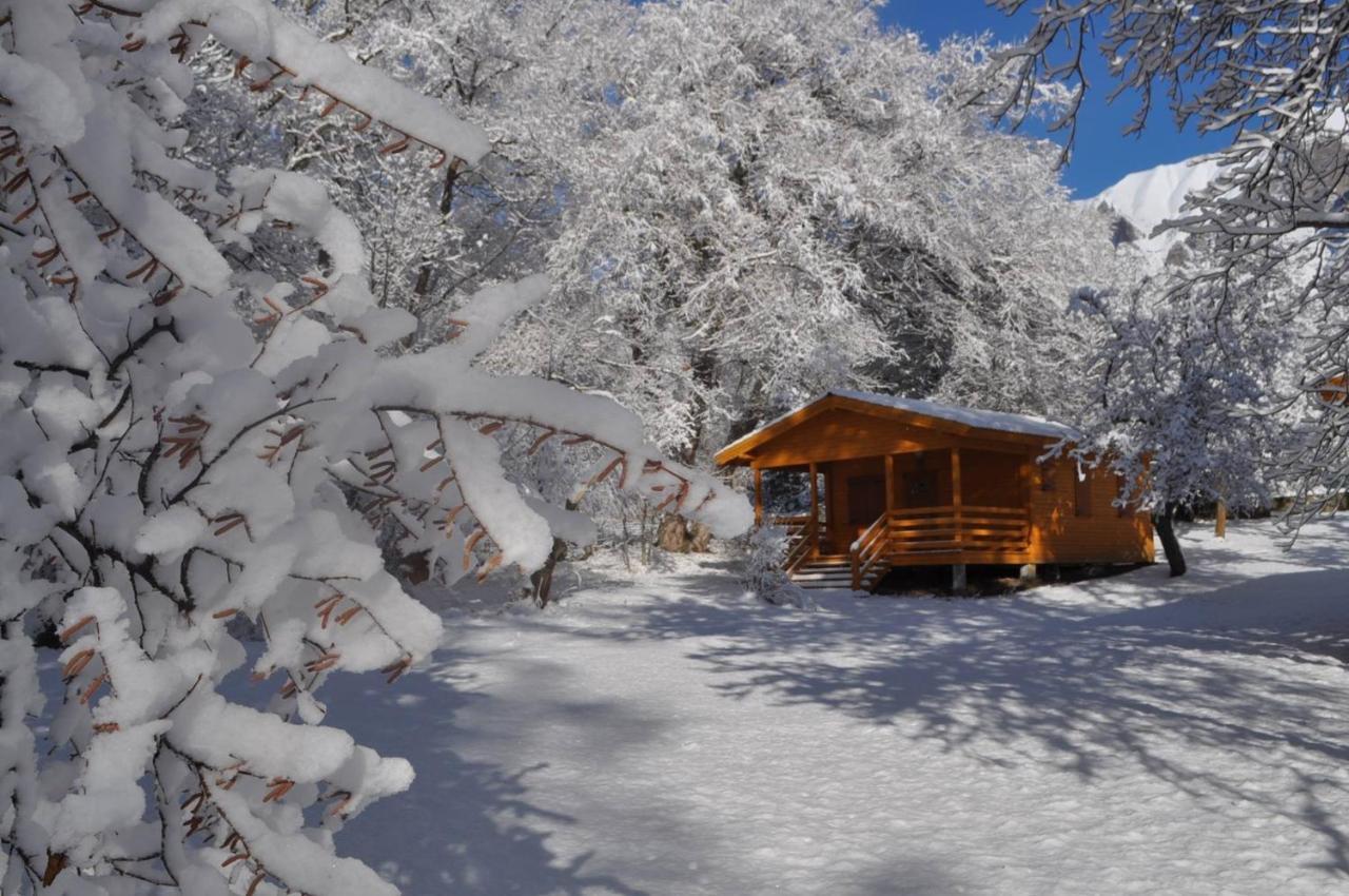 Camping, Hotel De Plein Air Les Cariamas Chateauroux-les-Alpes Eksteriør bilde